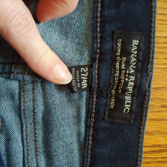 Banana Republic Slim Bootcut Dark Wash Jeans - Picture 5 of 6